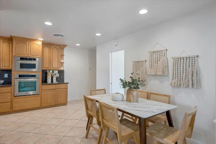 365 Dennis Avenue, Sunnyvale, California 94086