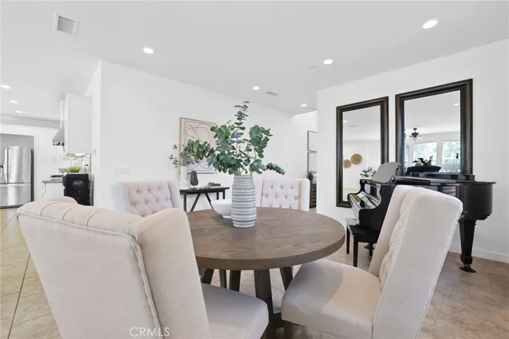 10 Oleander, Lake Forest, California 92630