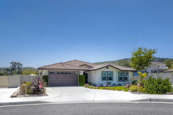 2243 Punta Roca Rd, Spring Valley, California 91977