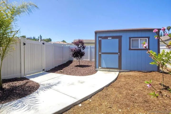 2243 Punta Roca Rd, Spring Valley, California 91977