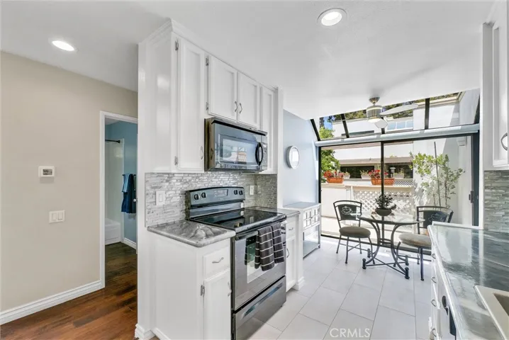 190 N Singingwood Street 2, Orange, California 92869