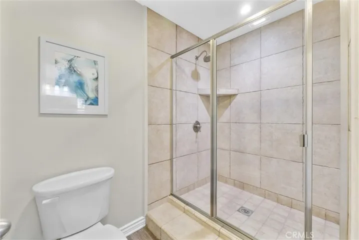 190 N Singingwood Street 2, Orange, California 92869