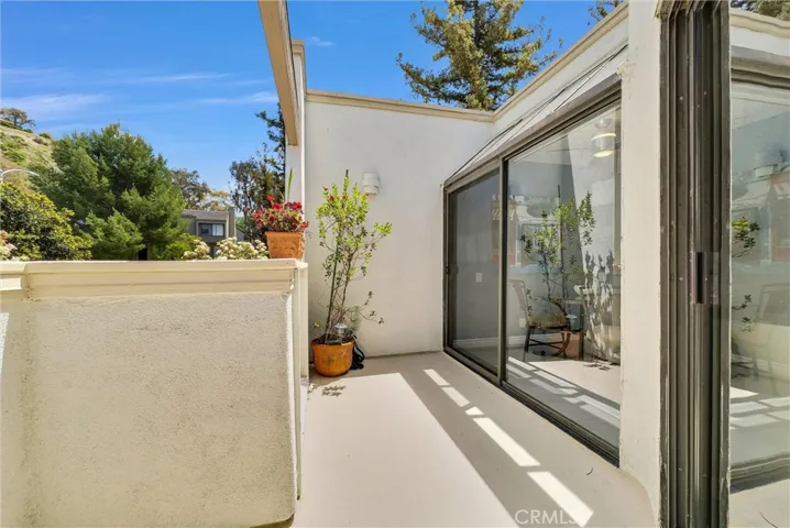190 N Singingwood Street 2, Orange, California 92869