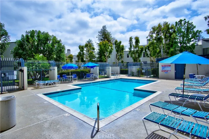 190 N Singingwood Street 2, Orange, California 92869