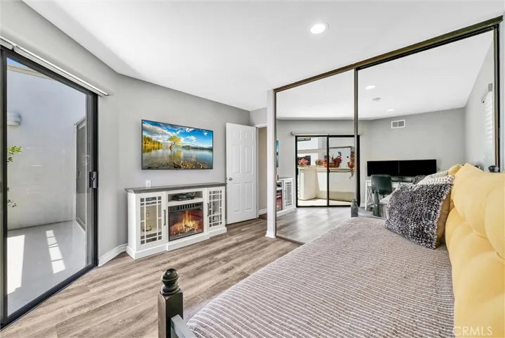 190 N Singingwood Street 2, Orange, California 92869