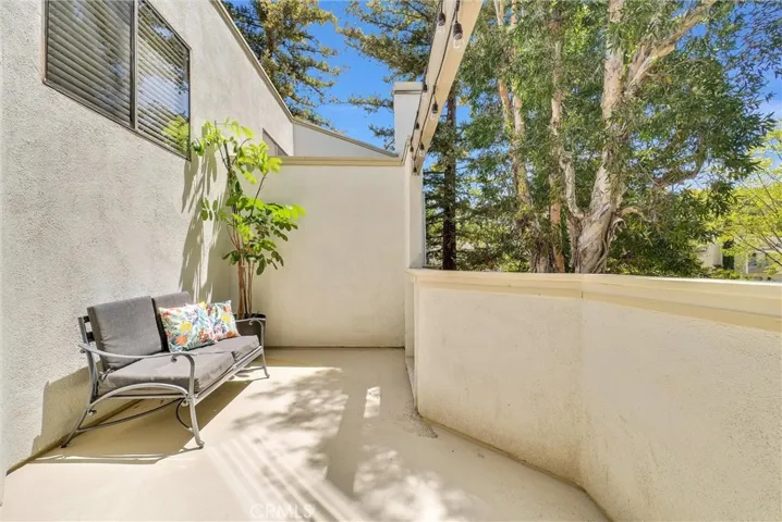 190 N Singingwood Street 2, Orange, California 92869