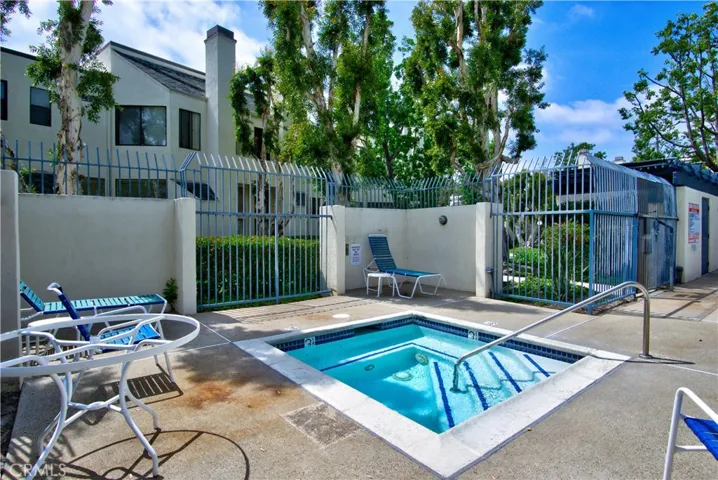 190 N Singingwood Street 2, Orange, California 92869