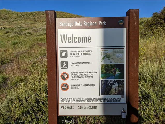 Walk to Santiago Oaks Regional Park