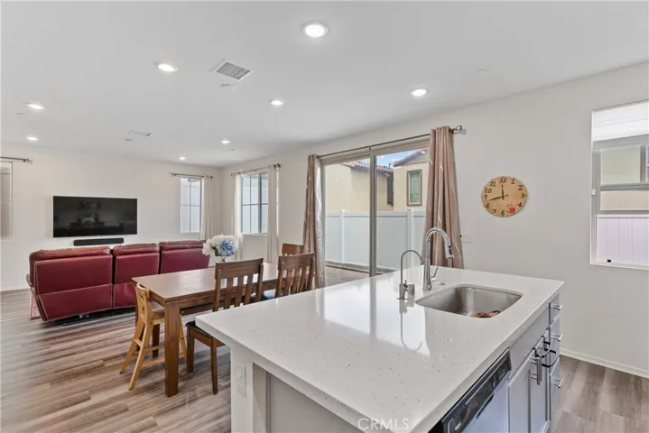 1582 Wildgrove Way, Vista, California 92081