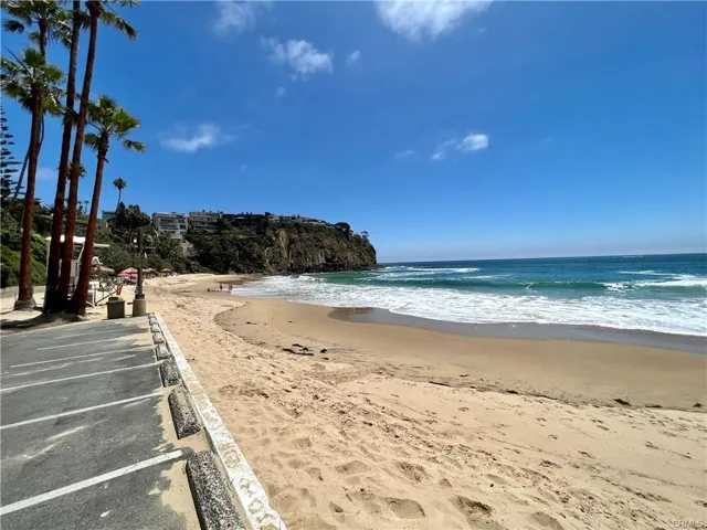 2490 Monaco Drive, Laguna Beach, California 92651