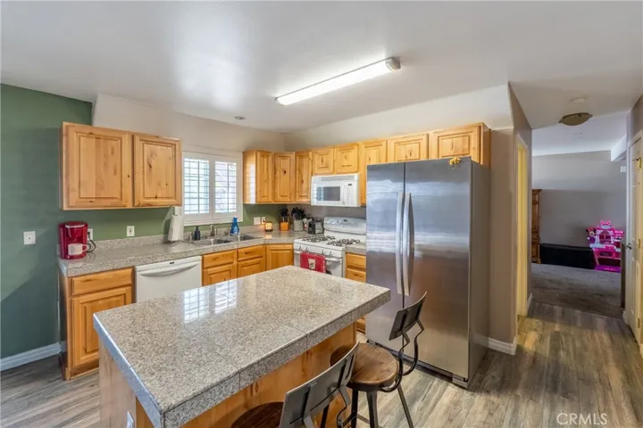 5372 Elm, San Bernardino, California 92404