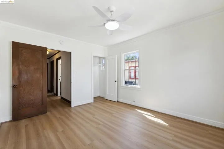2531 Santa Clara Ave, Alameda, California 94501