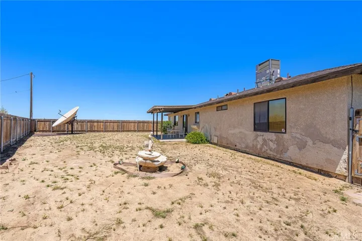 16226 Brookfield Drive, Victorville, California 92394