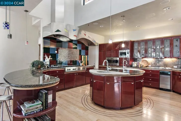 4110 Happy Valley Road, Lafayette, California 94549