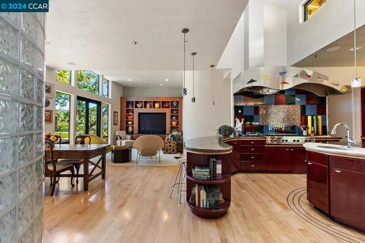 4110 Happy Valley Road, Lafayette, California 94549