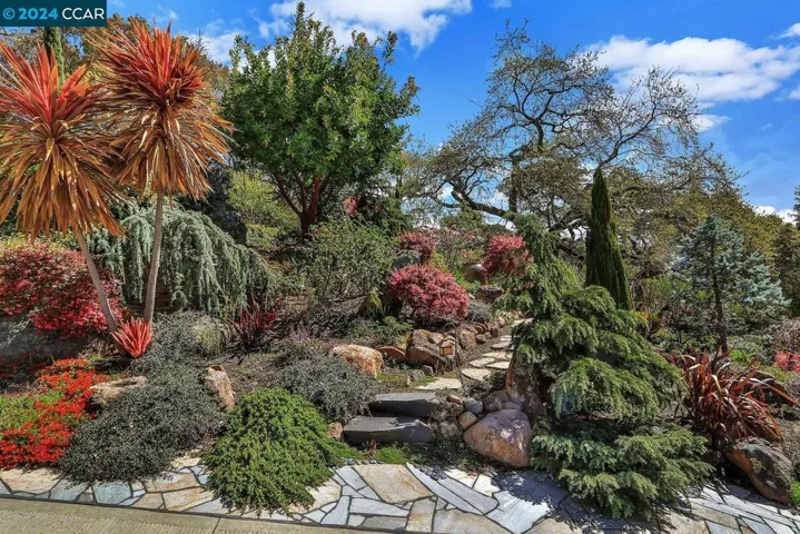 4110 Happy Valley Road, Lafayette, California 94549