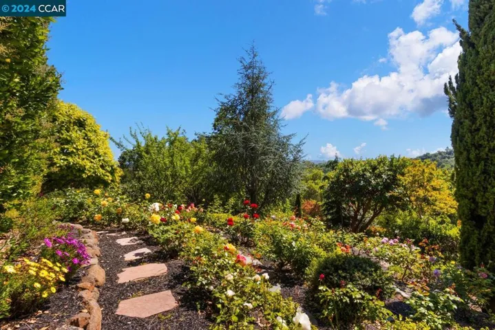 4110 Happy Valley Road, Lafayette, California 94549