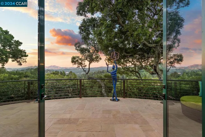 4110 Happy Valley Road, Lafayette, California 94549