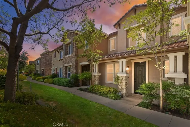 30505 Canyon Hills Road 203, Lake Elsinore, California 92532