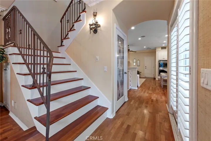 14 Corinthian Walk, Long Beach, California 90803