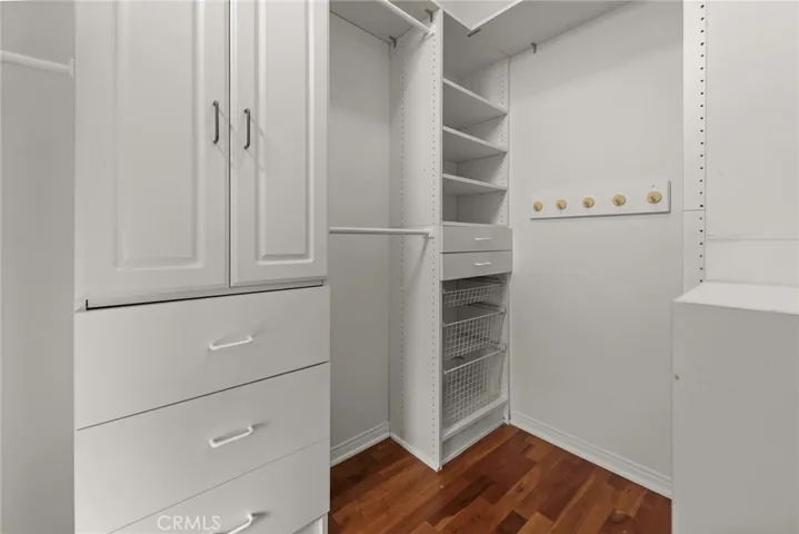 14 Corinthian Walk, Long Beach, California 90803