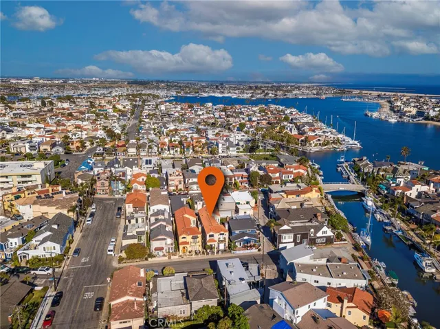 14 Corinthian Walk, Long Beach, California 90803