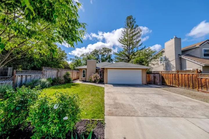 578 Maybell Avenue, Palo Alto, California 94306