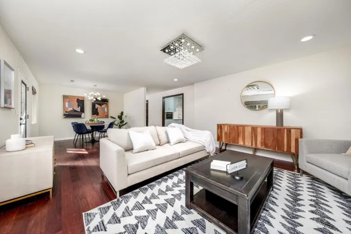 578 Maybell Avenue, Palo Alto, California 94306