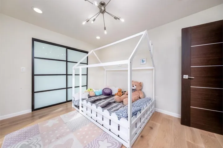 578 Maybell Avenue, Palo Alto, California 94306