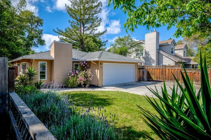 578 Maybell Avenue, Palo Alto, California 94306