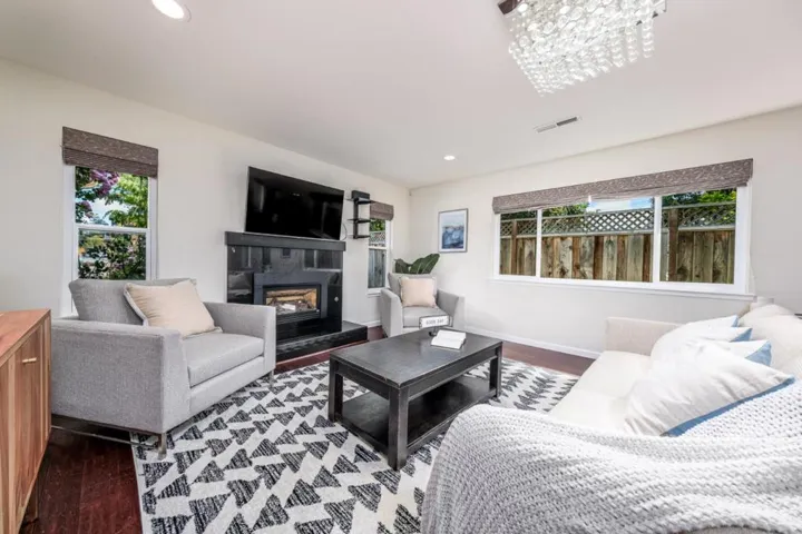 578 Maybell Avenue, Palo Alto, California 94306