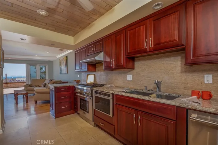 33571 Binnacle Drive, Dana Point, California 92629