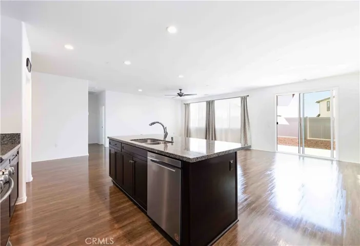 34352 Falls View Way, Murrieta, California 92563