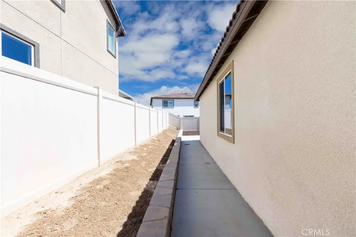 34352 Falls View Way, Murrieta, California 92563