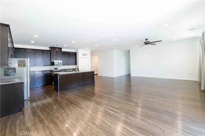 34352 Falls View Way, Murrieta, California 92563