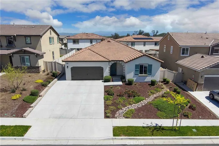34352 Falls View Way, Murrieta, California 92563