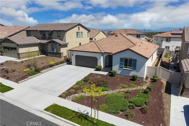 34352 Falls View Way, Murrieta, California 92563