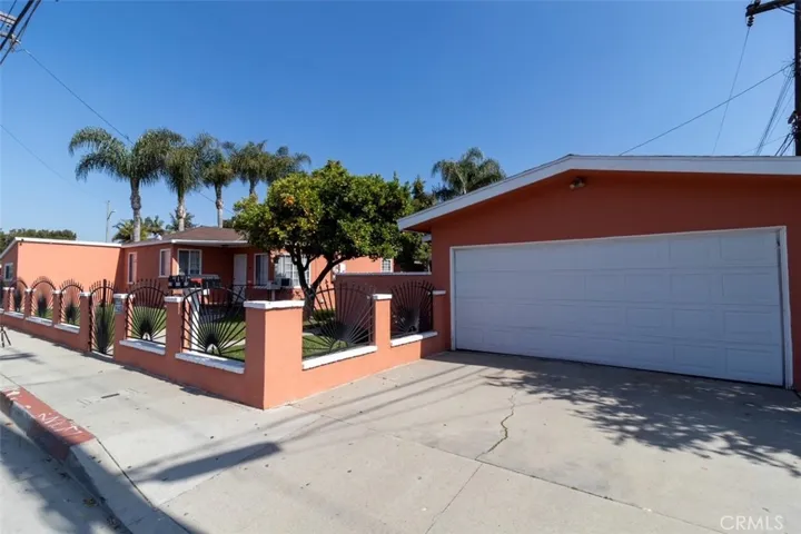 4249 Carlin Avenue, Lynwood, California 90262
