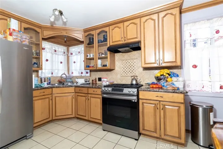 4249 Carlin Avenue, Lynwood, California 90262