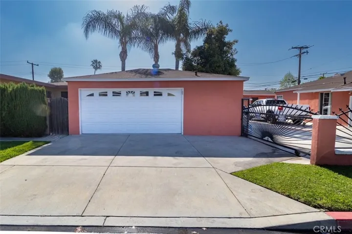 4249 Carlin Avenue, Lynwood, California 90262