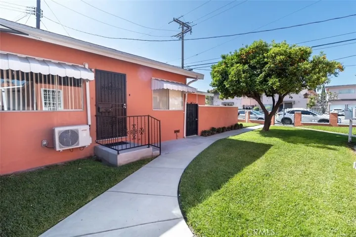 4249 Carlin Avenue, Lynwood, California 90262