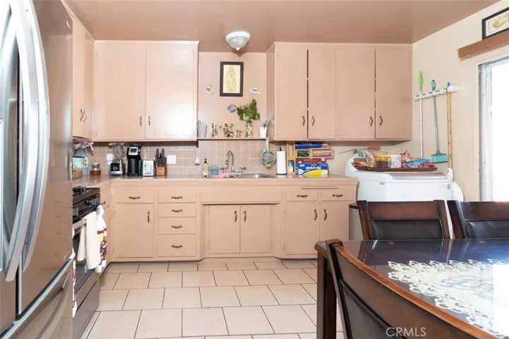 4249 Carlin Avenue, Lynwood, California 90262