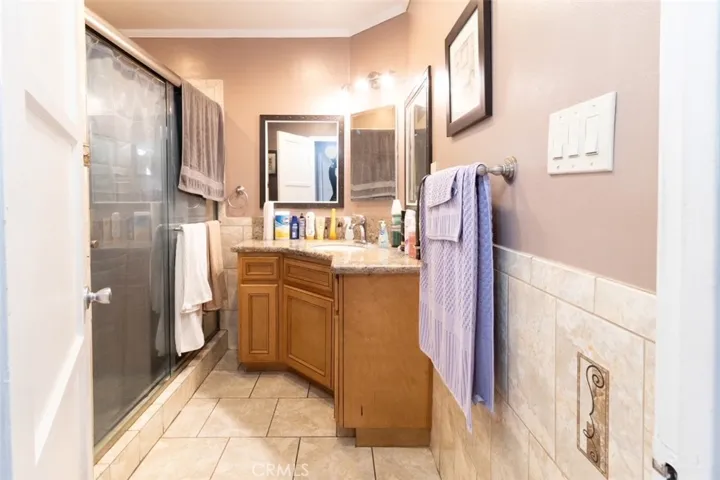 4249 Carlin Avenue, Lynwood, California 90262