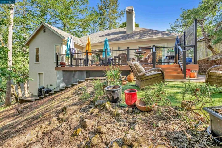 477 Falling Star Ct, Santa Rosa, California 95409