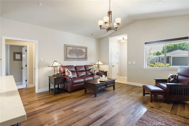 18 Redding Ct, Chico, California 95926