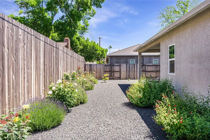 18 Redding Ct, Chico, California 95926