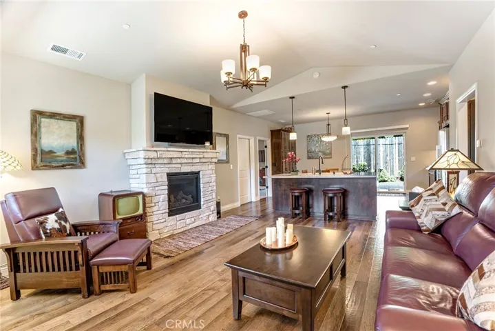 18 Redding Ct, Chico, California 95926