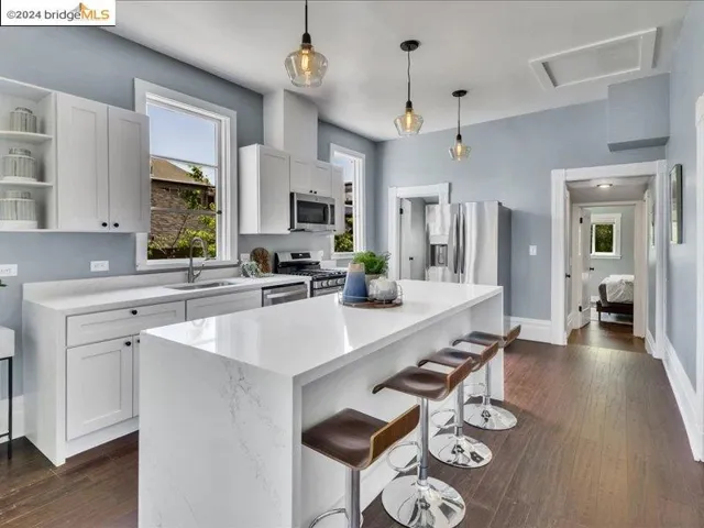 667 46th St, Oakland, California 94609