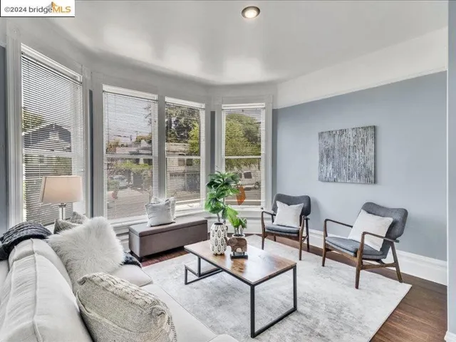 667 46th St, Oakland, California 94609
