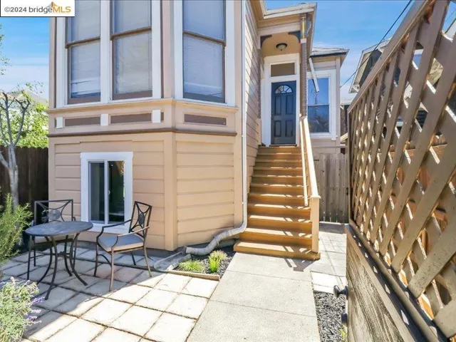 667 46th St, Oakland, California 94609